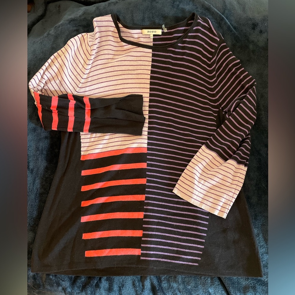 Classic Black Long Sleeve Tee with Soft Cotton Comfort